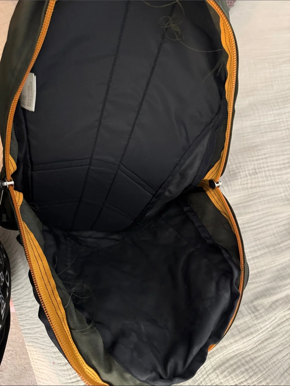 Vintage Y2K The North Face Yavapai Olive Green and Black Backpack